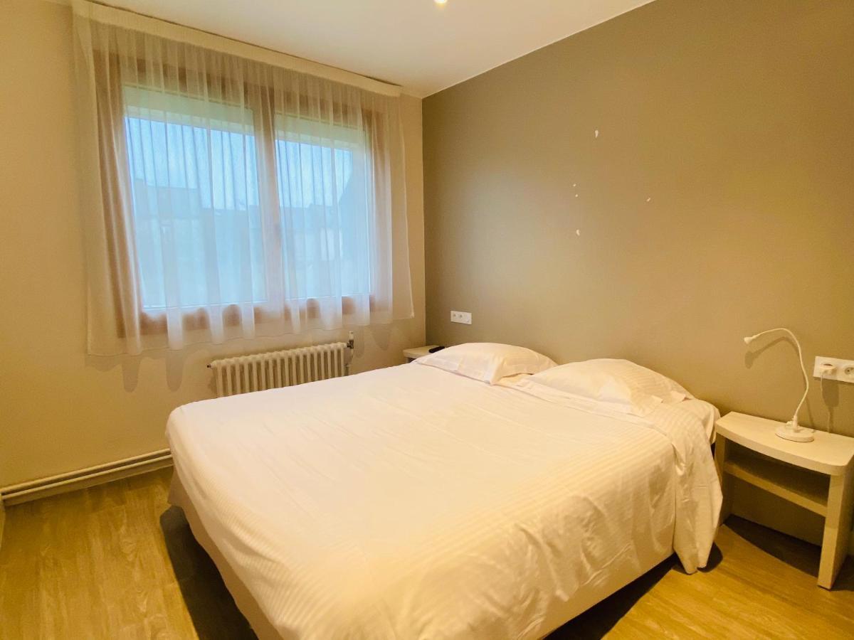Hotel Contact - Les Bleuets