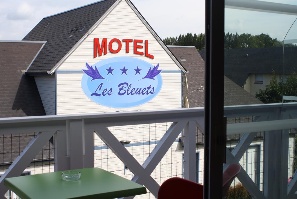 Hotel Contact - Les Bleuets